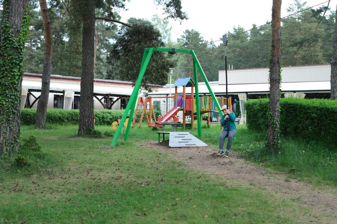 Park Rekreacyjno-Biznesowy Las Woda Wilga Buitenkant foto